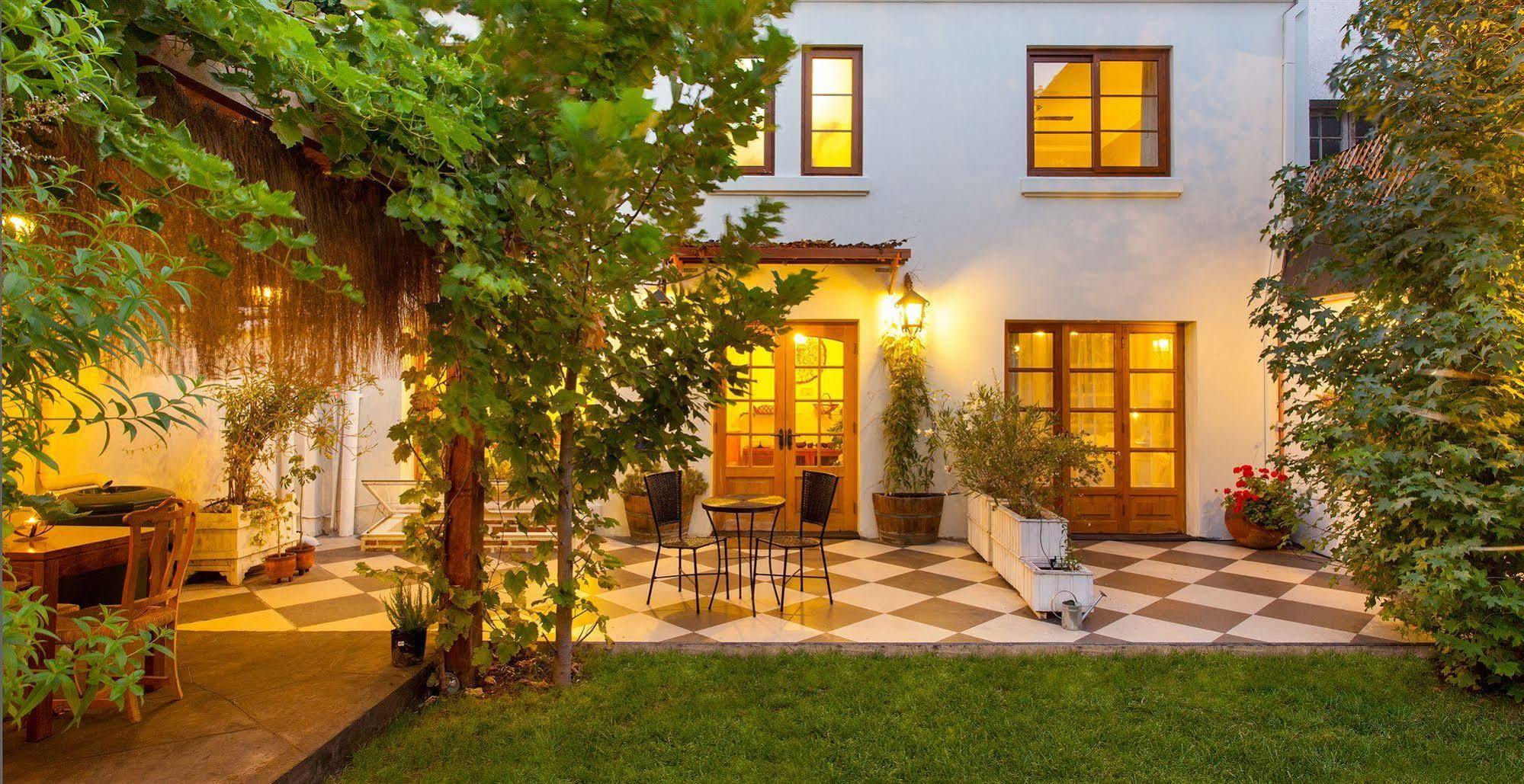 Carmenere Ecohotel Santiago Exterior photo
